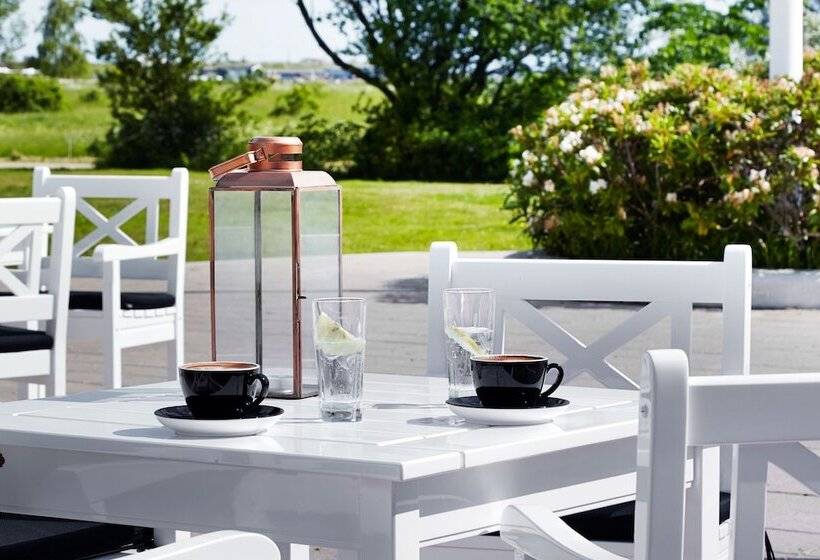 هتل Comwell Køge Strand