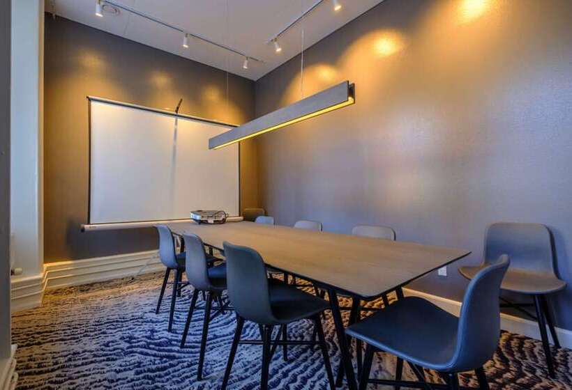 هتل Four Points Flex By Sheraton Roskilde