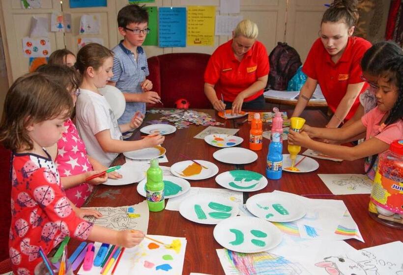 Holyrood Hotel   Leisure Centre & The Spa At Orchids