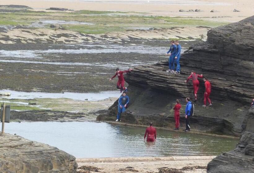 Holyrood Hotel   Leisure Centre & The Spa At Orchids