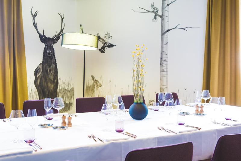 Castel De Très Girard   Hotel & Restaurant   Teritoria