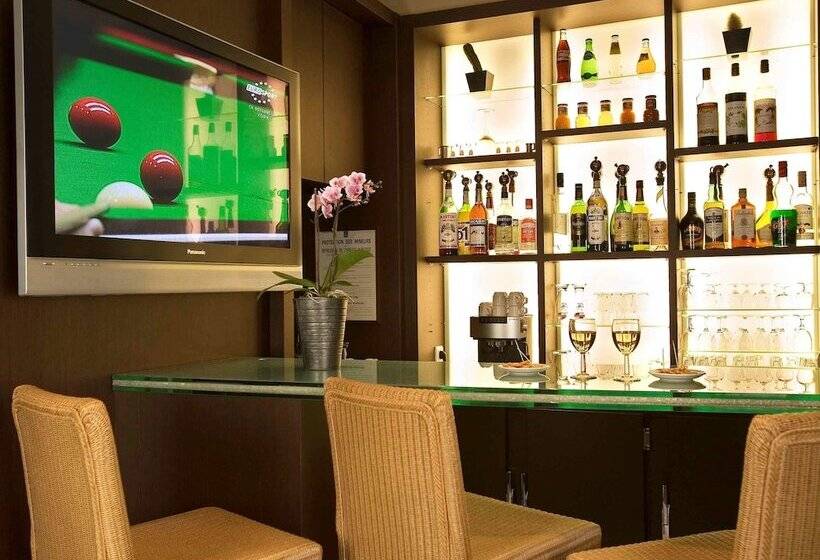 فندق Ibis Besançon Centreville