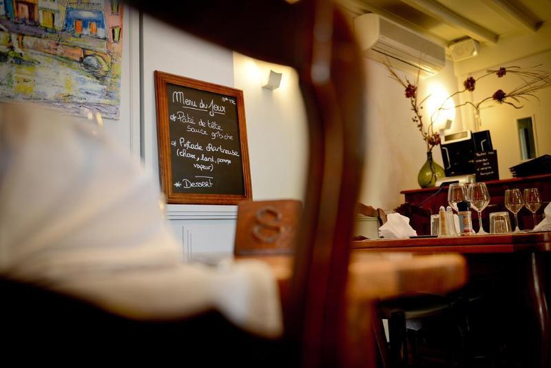 فندق Logis Auberge Du Relais   Hôtel & Restaurant