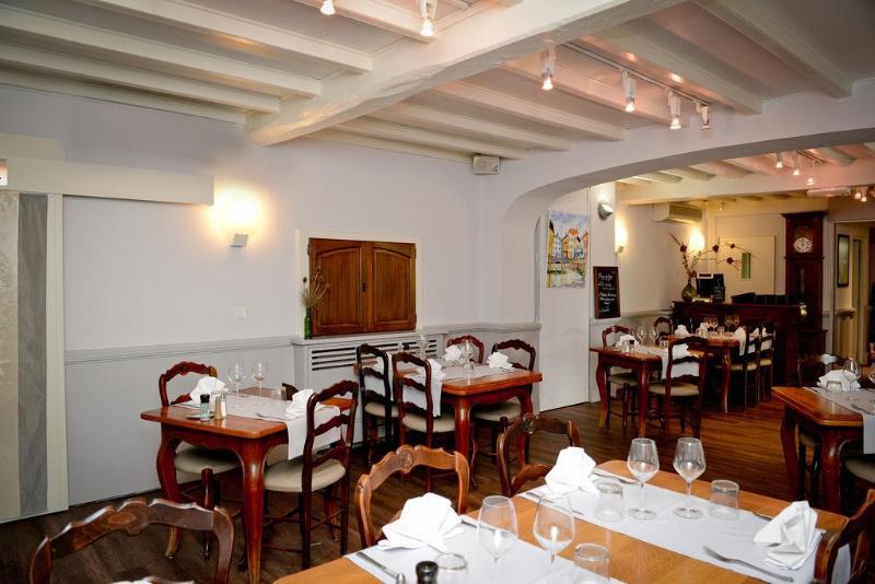 فندق Logis Auberge Du Relais   Hôtel & Restaurant