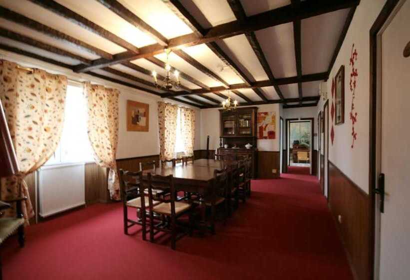 فندق Logis Auberge La Diege