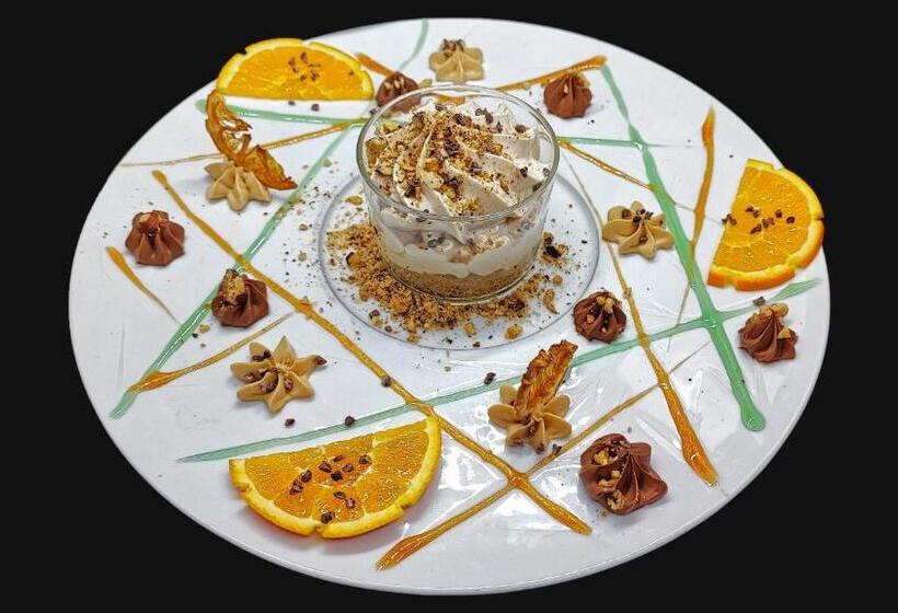 Logis Grand Hotel Pelisson