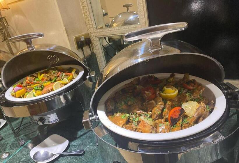 Novel Hotel City Center