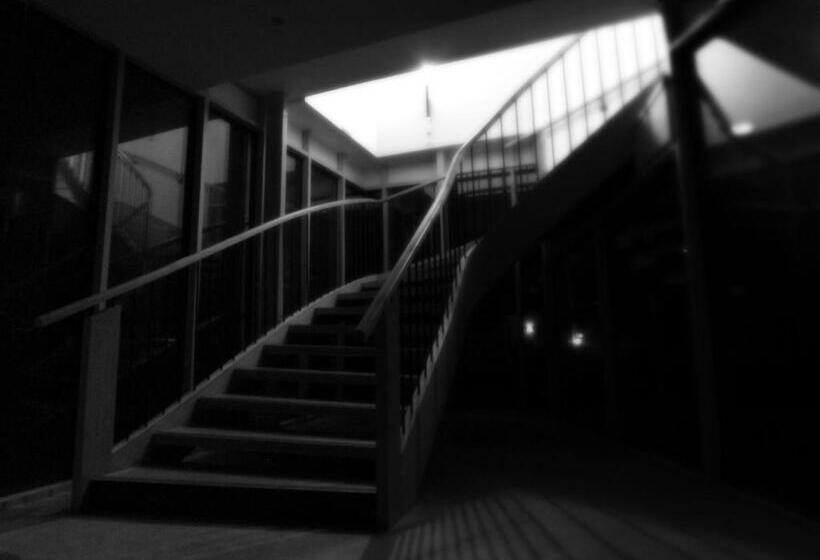 فندق Beau Rivage