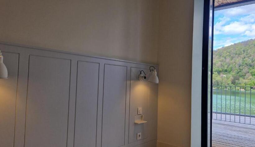 فندق Beau Rivage