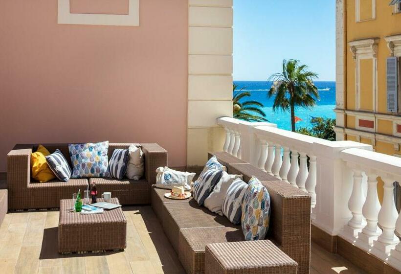 هتل Beau Rivage