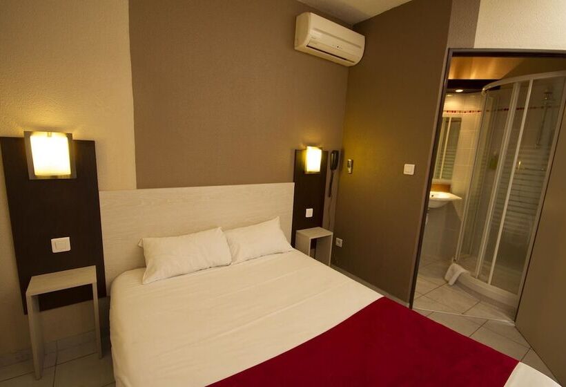 Brit Hotel Essentiel Sète / Balaruc