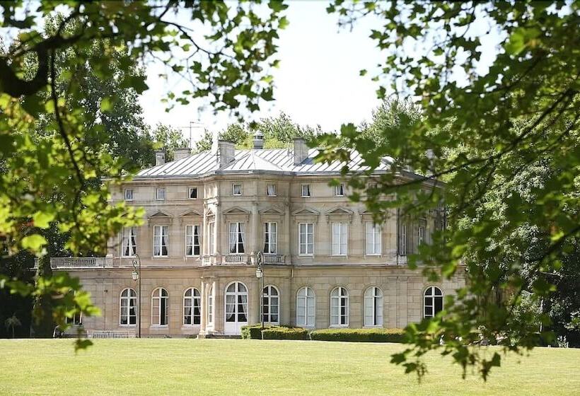 בית מלון כפרי Chateau De La Motte Fenelon