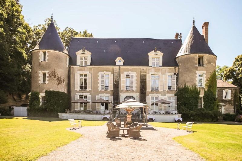 Otel Chateau De Pray