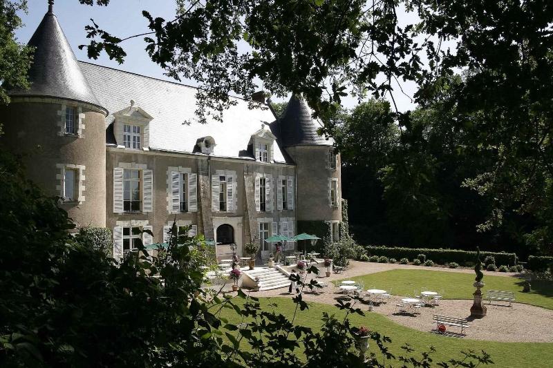 Отель Chateau De Pray