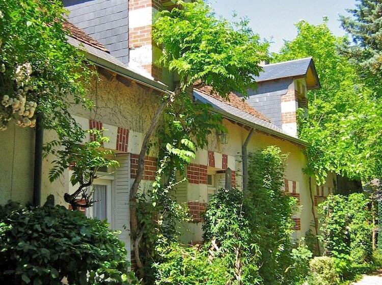 בית מלון כפרי Château Des Tertres