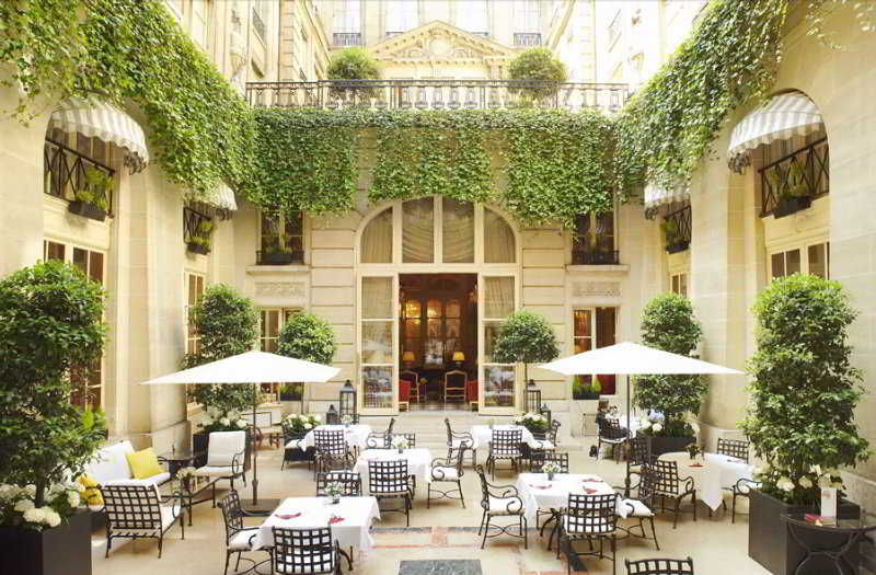 هتل De Crillon