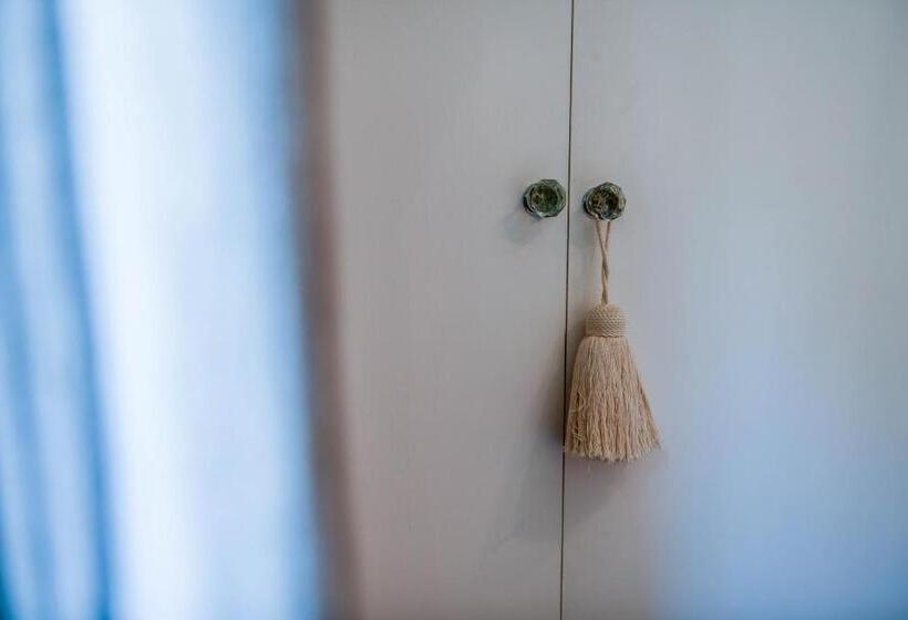 فندق Du Commerce