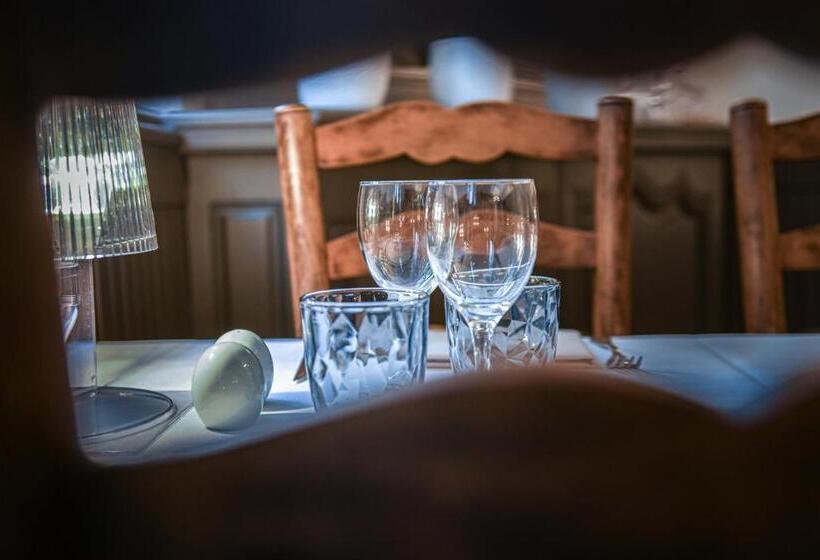 فندق Du Commerce