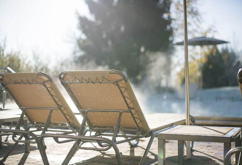 فندق Hostellerie Des Chateaux & Spa
