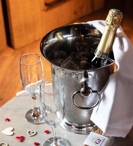 ホテル Le Bailliage Hôtel & Spa