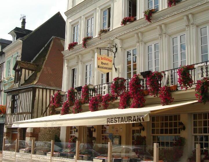 Отель Logis   Hôtel & Restaurant Le Bellevue