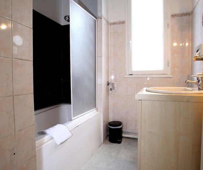 בית מלון כפרי Logis Hôtel Restaurant La Coupe D Or