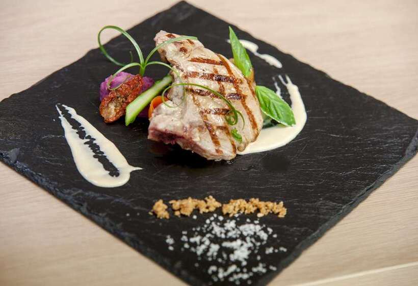 Brit Hotel Toulouse Colomiers – L’esplanade