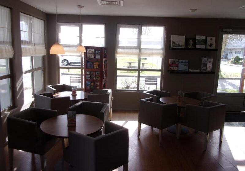 Campanile Hotel Chantilly