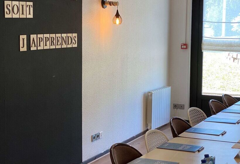 בית מלון כפרי Campanile Colmar Parc Des Expositions