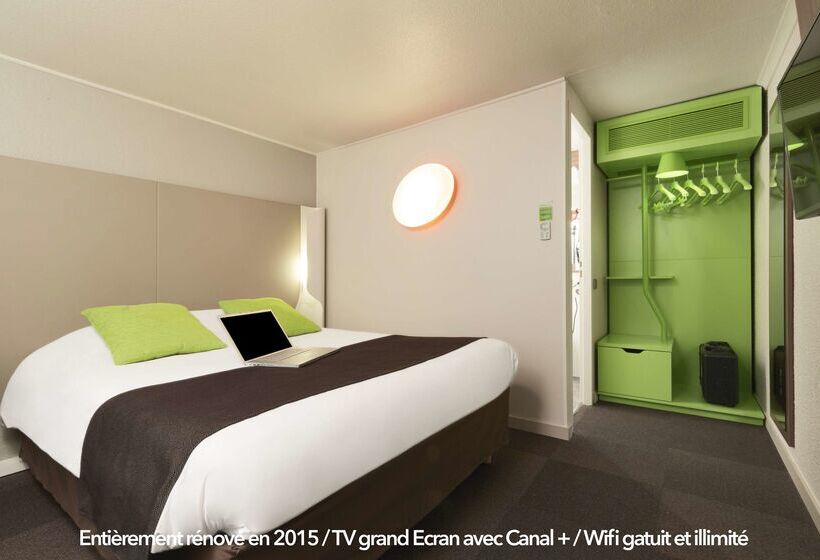 בית מלון כפרי Campanile L Isle D Abeau  Bourgoin Jallieu