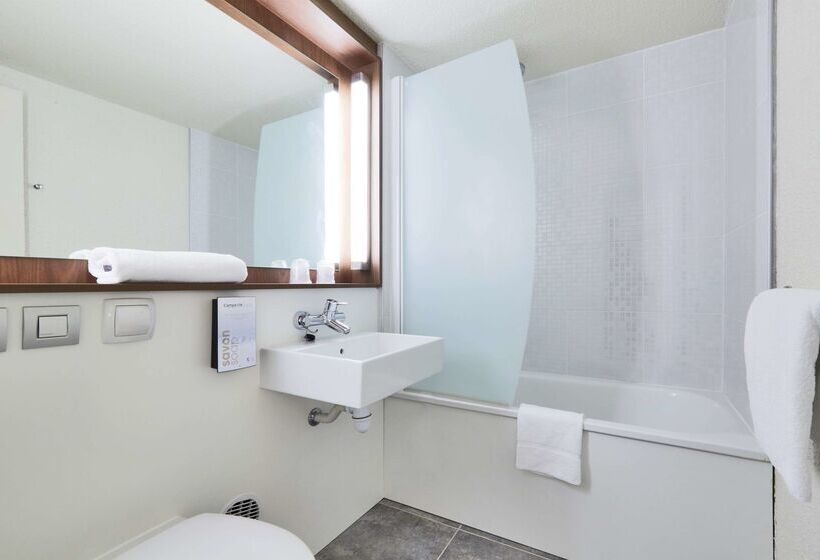 هتل Campanile Lille Sud Chr