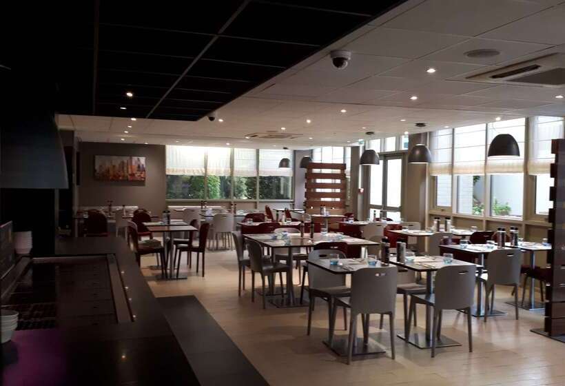 Отель Campanile Marne La Vallee  Torcy