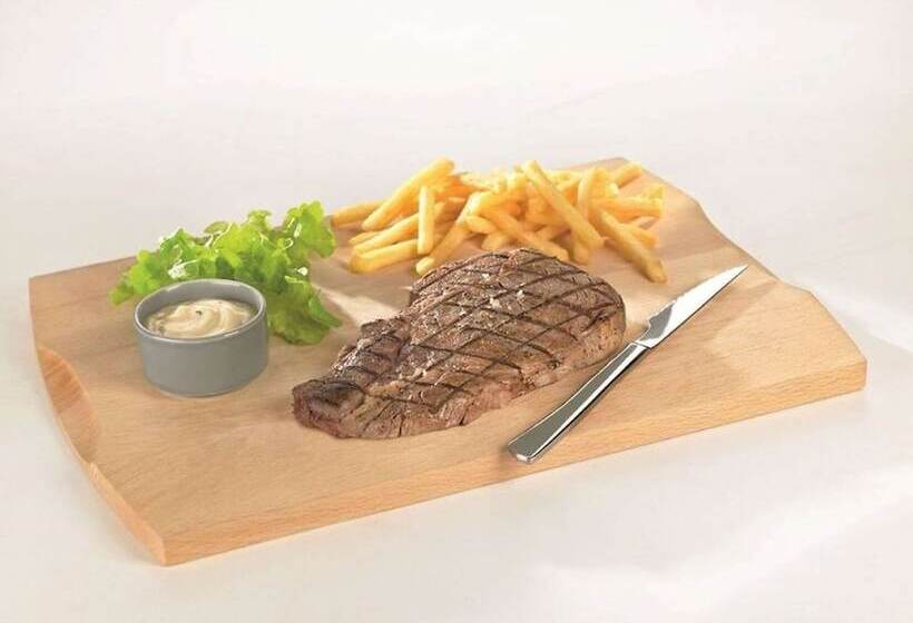 ホテル Campanile Sable Sur Sarthe  Vion