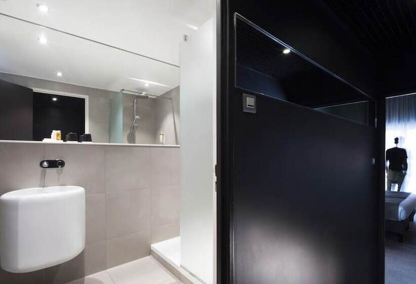 هتل Diana Dauphine