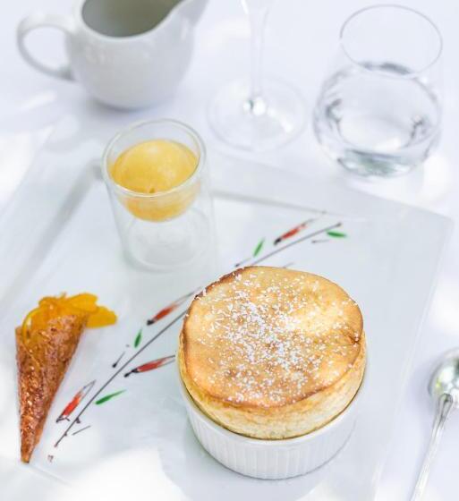 فندق Domaine D Auriac  Relais & Chateaux