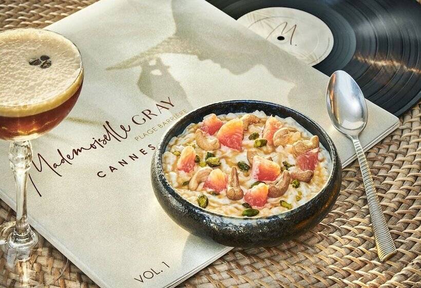 Отель Hôtel Barrière Le Gray D Albion