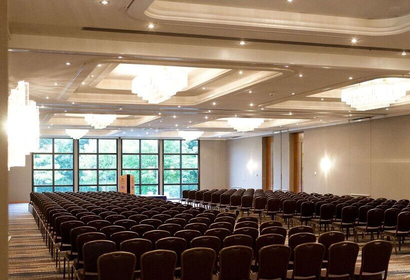 هتل Hilton Strasbourg