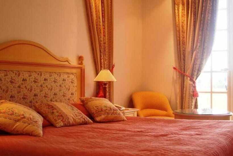 ホテル Hôtel Giraglia
