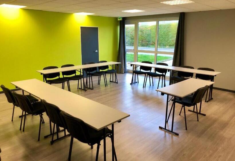 בית מלון כפרי Ibis Budget Brest Sud Plougastel
