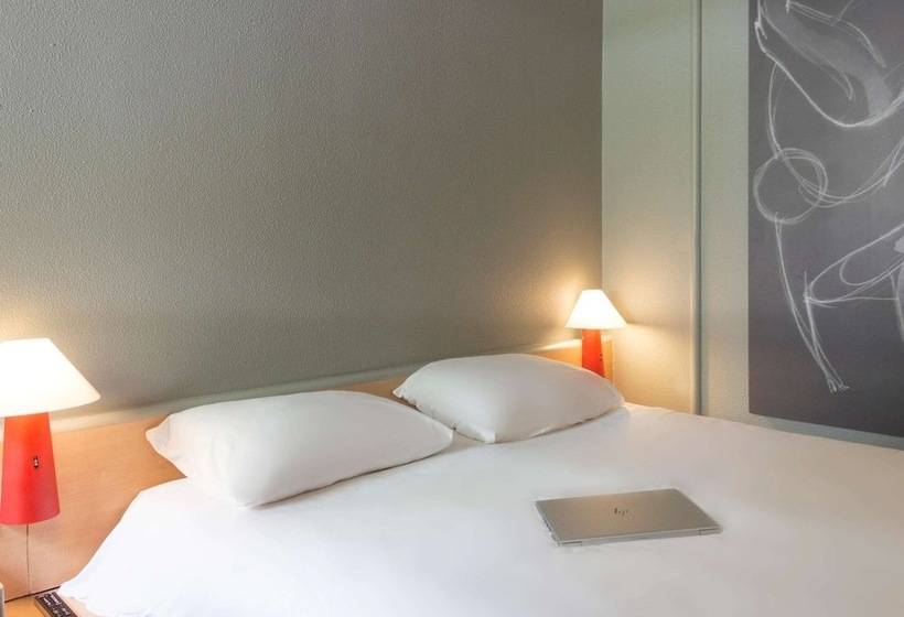 בית מלון כפרי Ibis Dieppe Le Val Druel