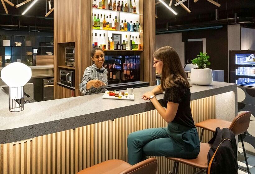 هتل Ibis Strasbourg Centre Les Halles