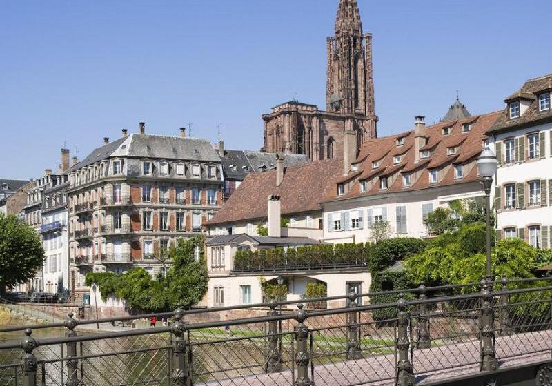 هتل Ibis Strasbourg Centre Les Halles