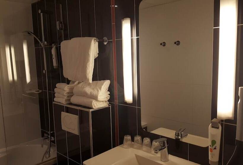 ホテル Accueil Paris Pigalle Montmartre