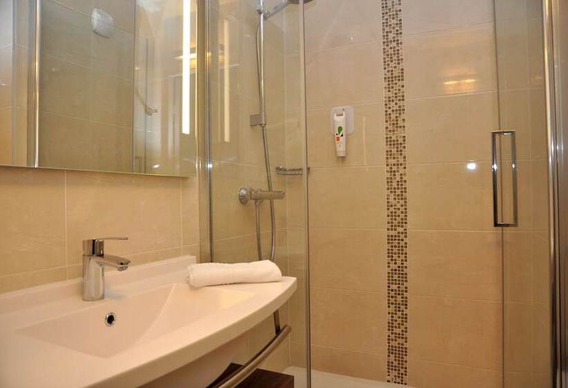فندق Ibis Styles Rouen Nordbarentin