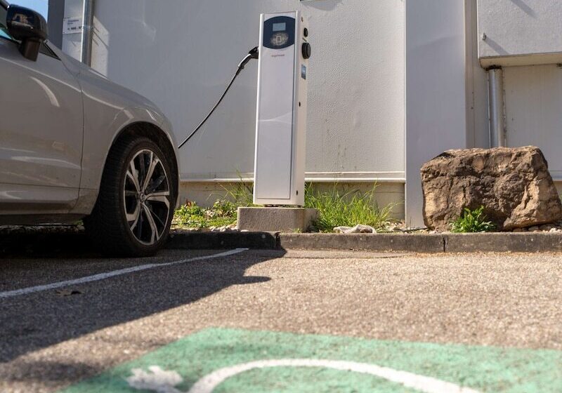 Отель Kyriad Lyon Sud  Sainte Foy