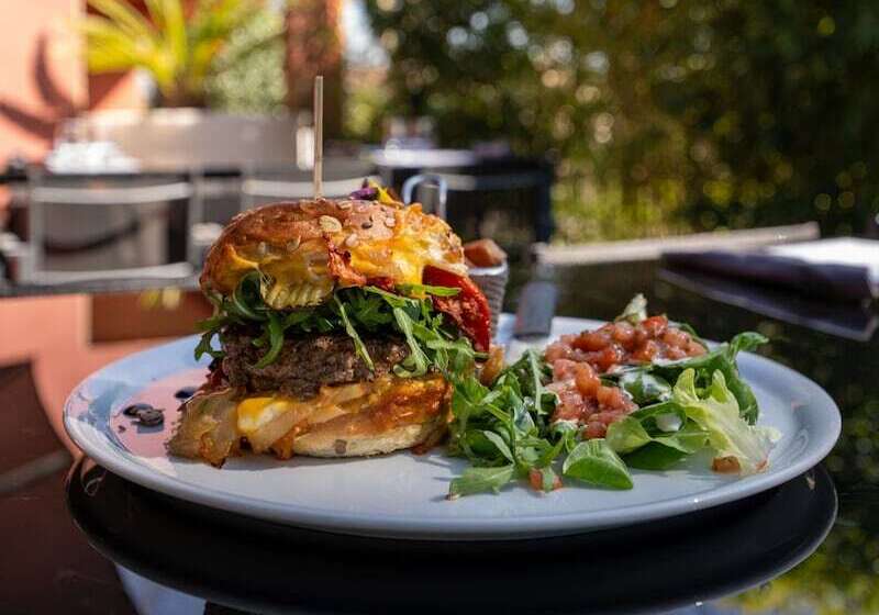 ホテル Kyriad Lyon Sud  Sainte Foy