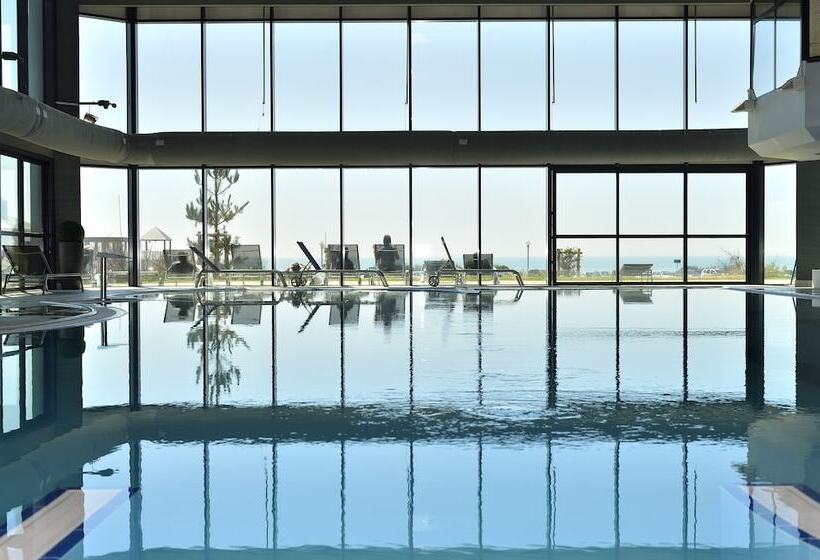 בית מלון כפרי Côte Ouest Hôtel Thalasso & Spa Les Sables D Olonne   Mgallery