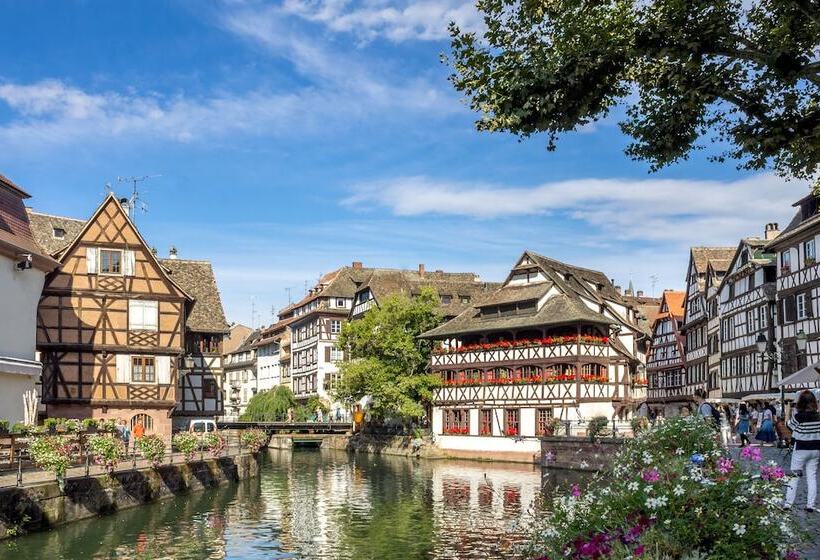 هتل Holiday Inn Express Strasbourg   Sud, An Ihg