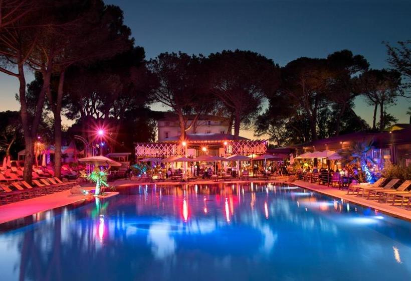 هتل Hôtel Le Mas De Couran