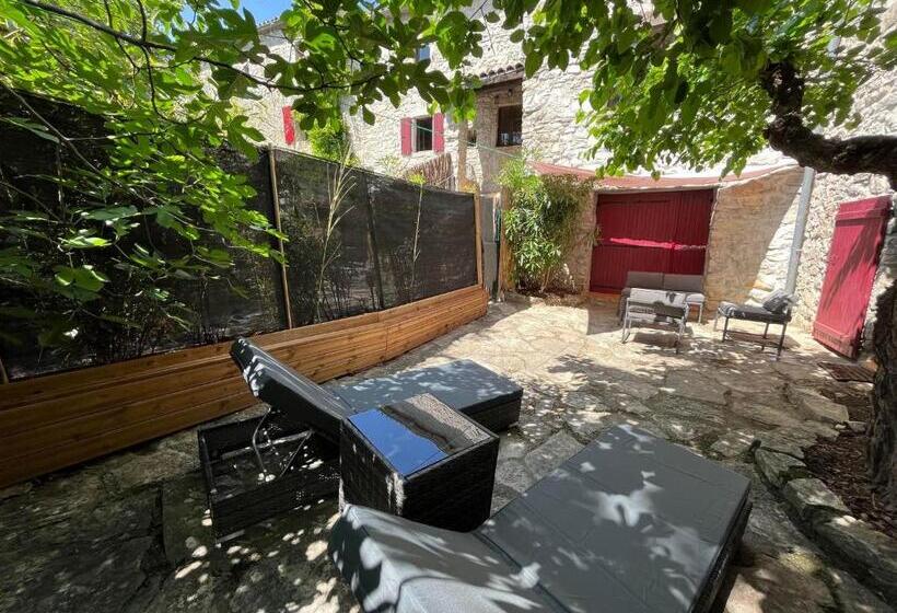 فندق Hôtel Mas De L Espaïre